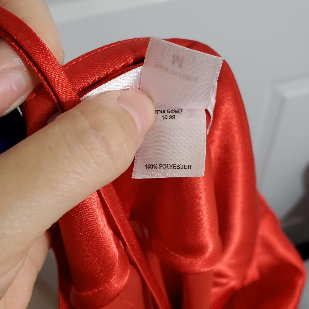 Victoria's Secret red babydoll negligee with bow - Picture 5 of 10